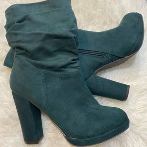 shoedazzle green boots